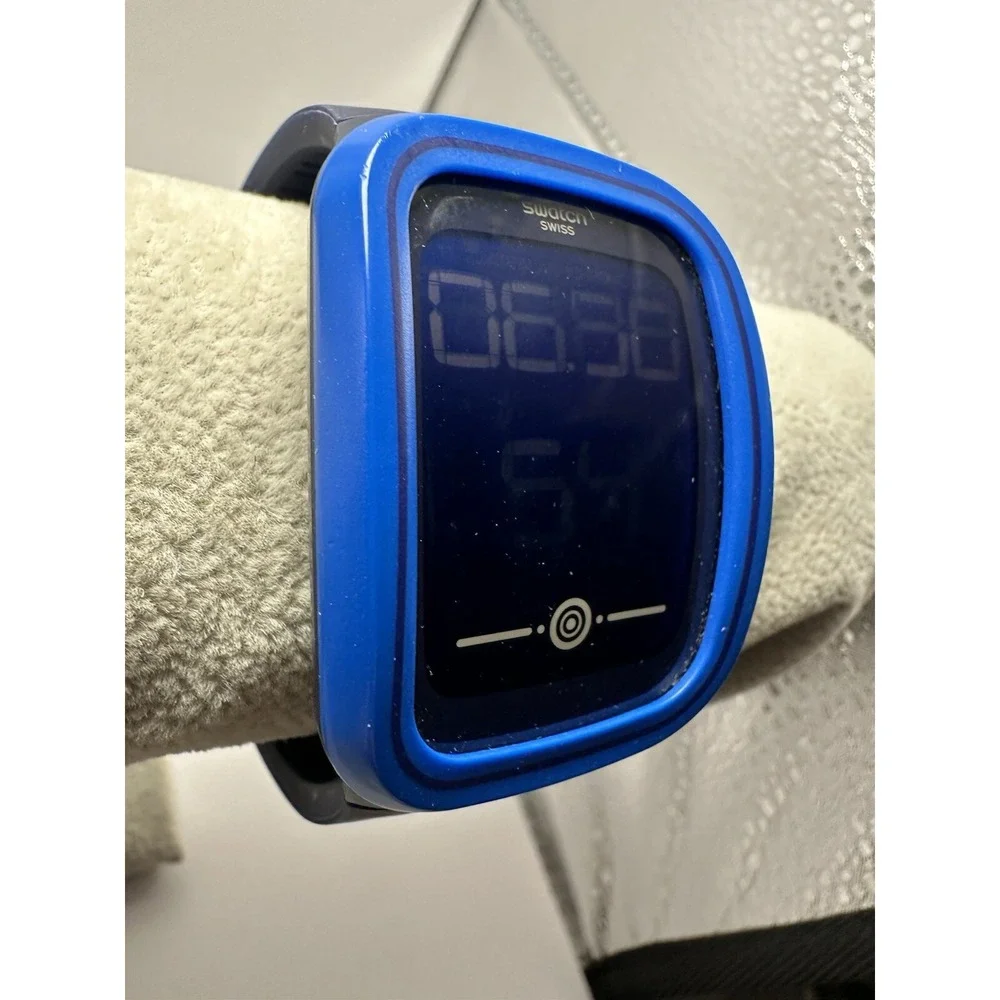 Swatch Swiss Made Digital Watch New Battery 39MM 8